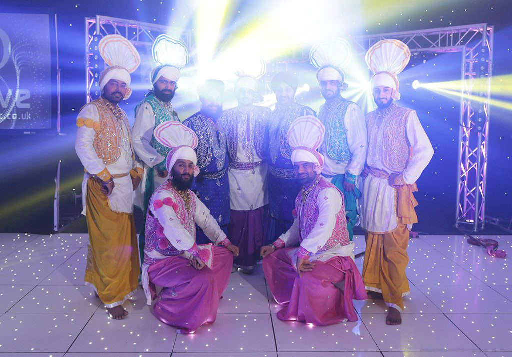 bhangra dancers